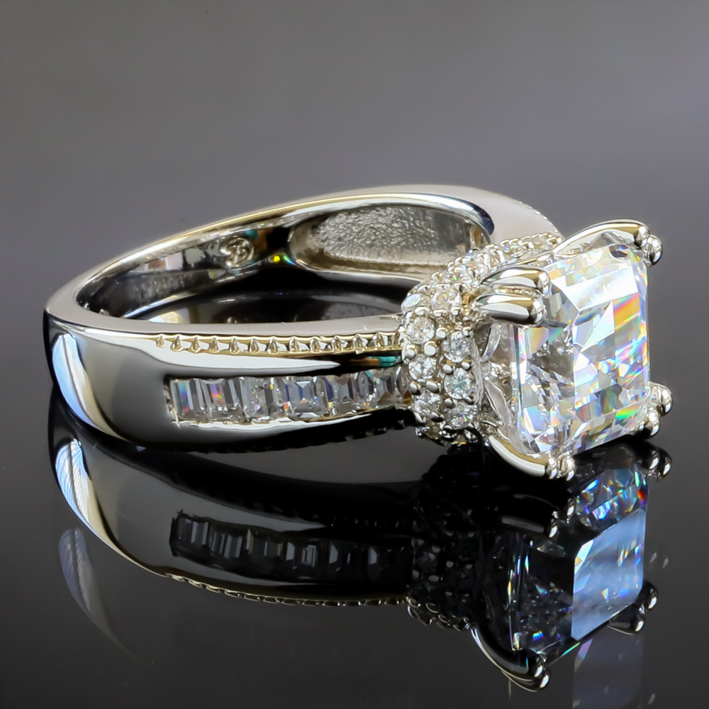 Princess Cut High Quality Engagement Ring