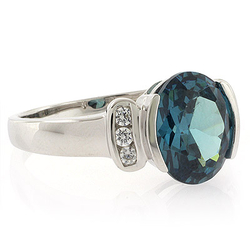 Color Changing Oval Cut Stone Ring