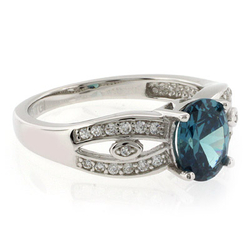 Alexandrite Oval Cut Stone Ring