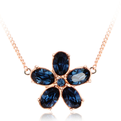 Beautiful Swarovski Flower Necklace