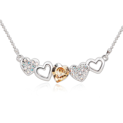 Amazing Swarovski Heart Necklace