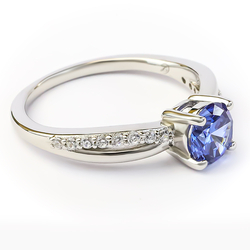 Tanzanite Round Cut Silver Ring