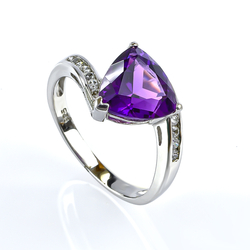 Silver Trillion Cut Amethyst Ring