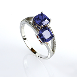 Princess Cut Tanzanite Ring