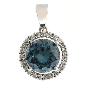 Changing Color Alexandrite Round Cut Stone Pendant