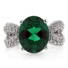 Big Oval Cut Stone Coctail Emerald Ring