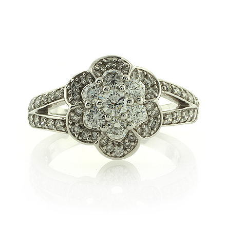 18K White Gold 1 carat Diamonds Ring