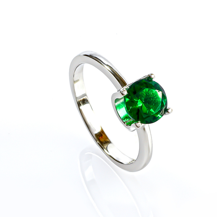 Solitaire Emerald Sterling Silver Ring